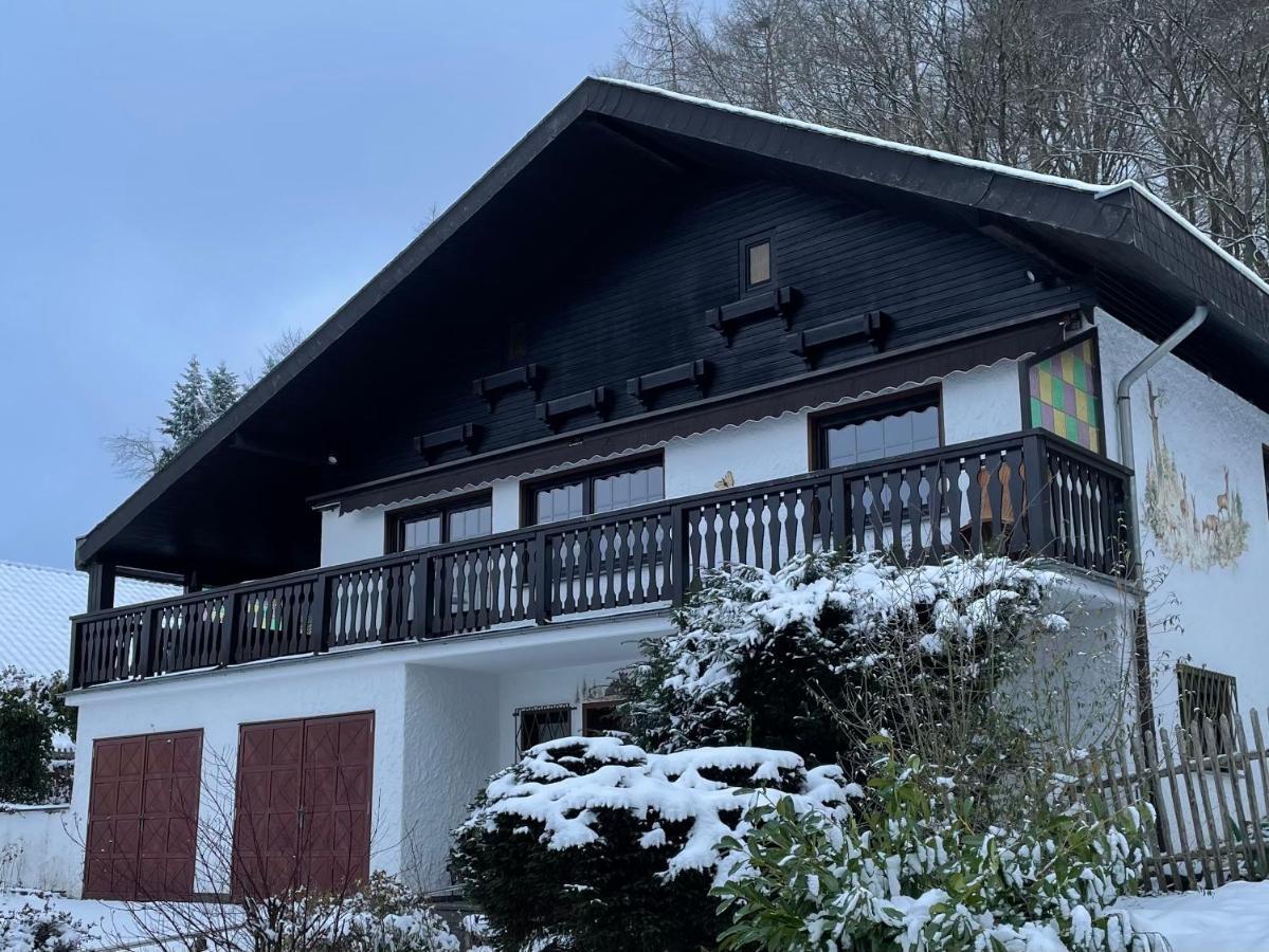 Ferienhaus Eifelblick Feusdorf Exterior photo